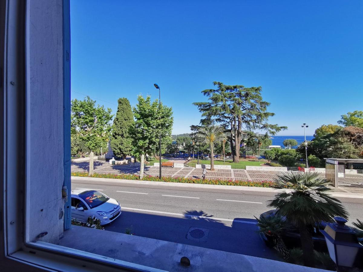 Le Foch2 By Booking Guys Villefranche-sur-Mer Luaran gambar