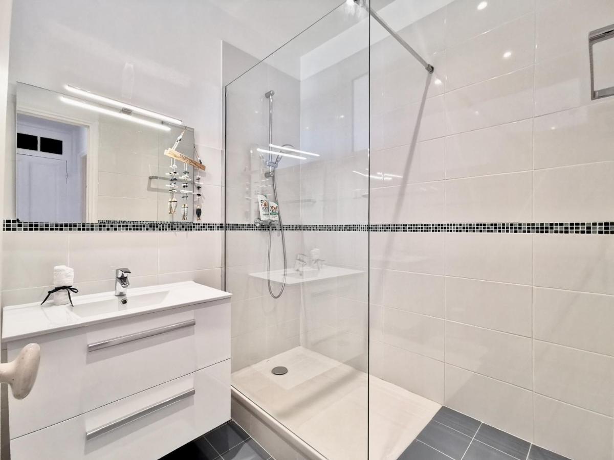 Le Foch2 By Booking Guys Villefranche-sur-Mer Luaran gambar