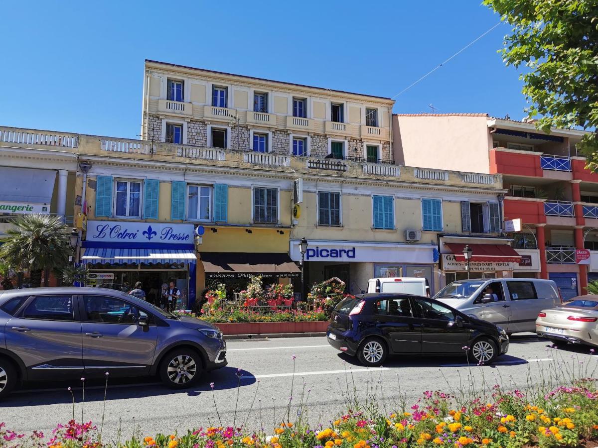 Le Foch2 By Booking Guys Villefranche-sur-Mer Luaran gambar